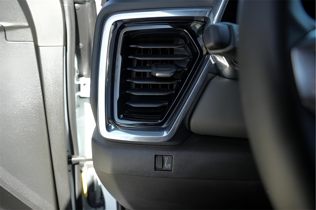 Used Car 2024 Gmc Canyon  Elevation For Sale Under $40,000 In Austin, Texas