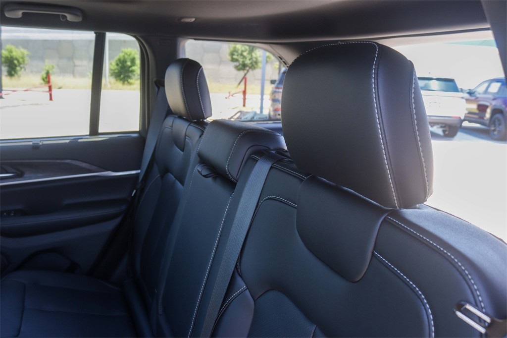 New Car 2025 Jeep Grand Cherokee  Limited For Sale Under $50,000 In San Marcos, Texas