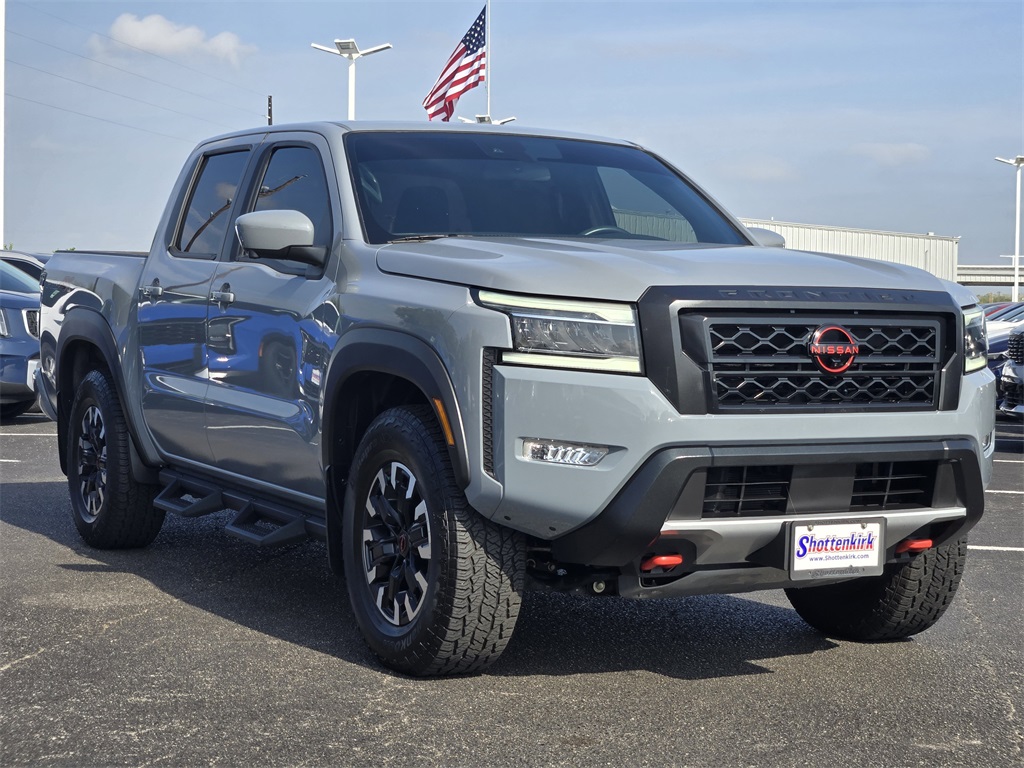 2023 Nissan Frontier PRO-4X - 2