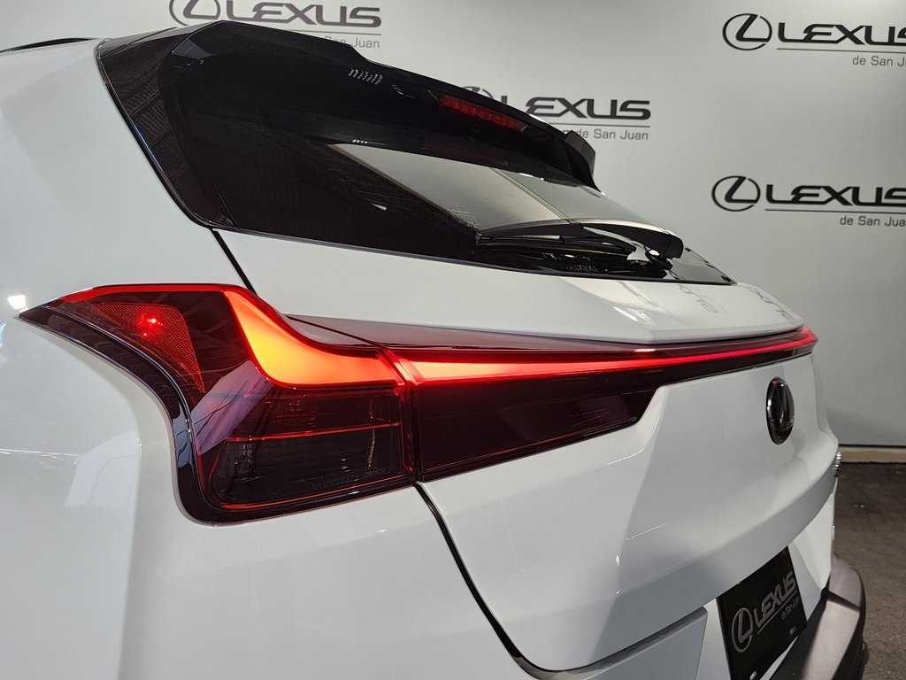 Thumbnail: 2025 Lexus UX - 10