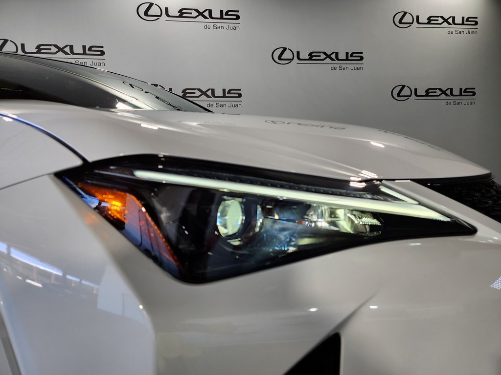Thumbnail: 2025 Lexus UX - 5