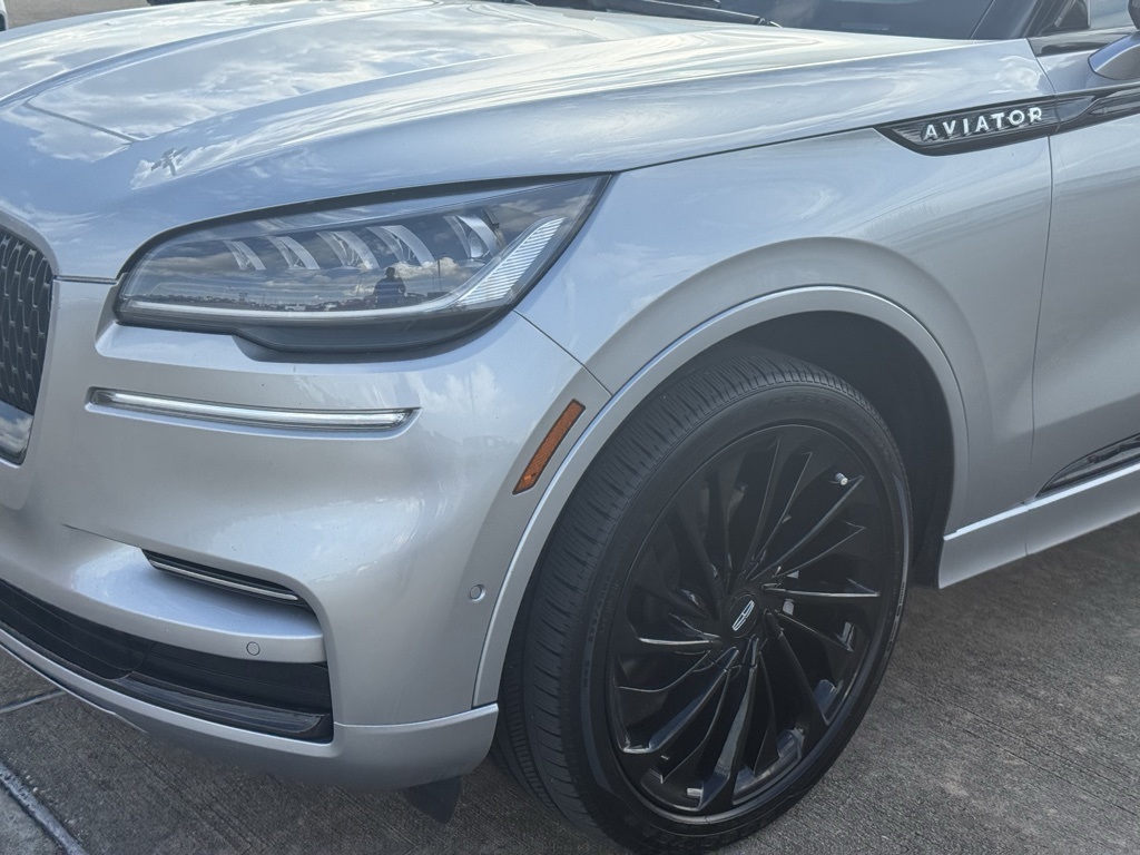 2024 Lincoln Aviator Reserve Silver at Gullo Toyota