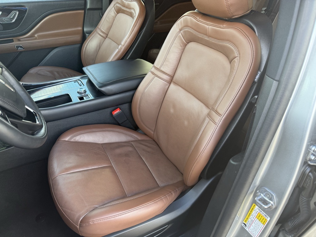 2024 Lincoln Aviator Reserve Silver at Gullo Toyota