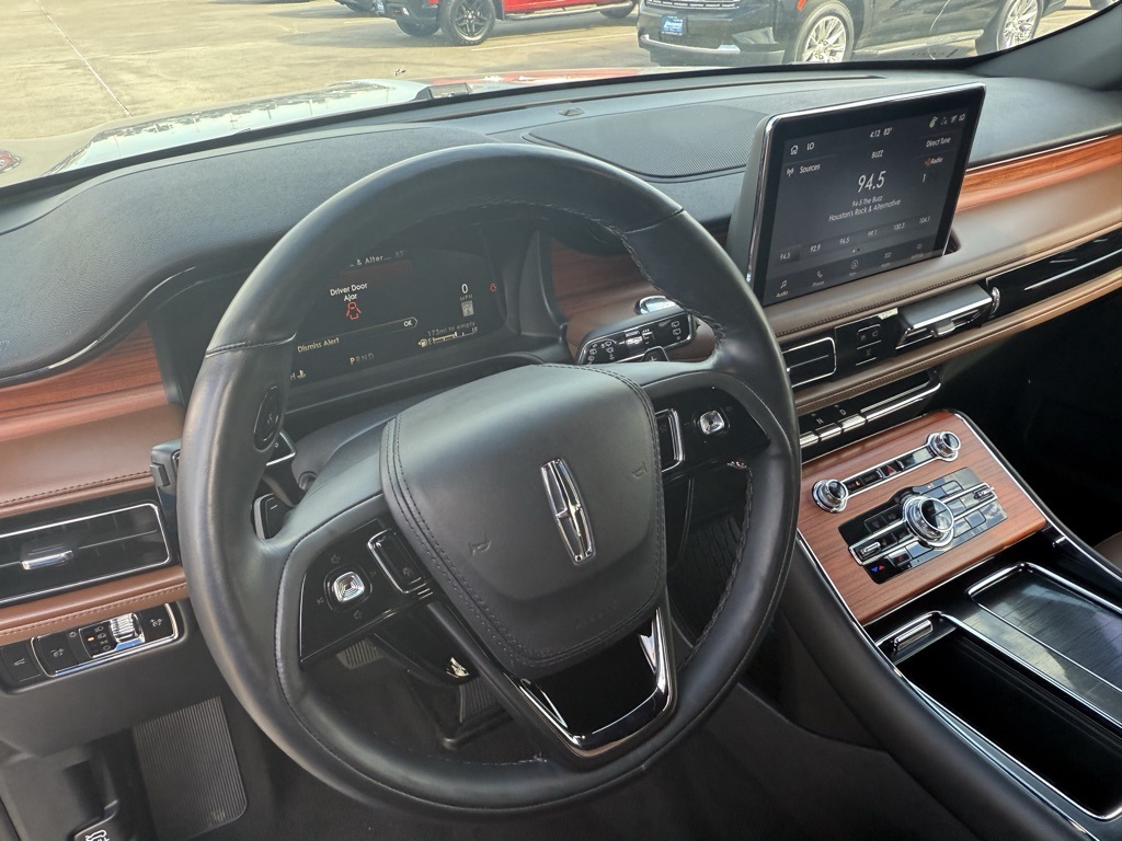 2024 Lincoln Aviator Reserve Silver at Gullo Toyota