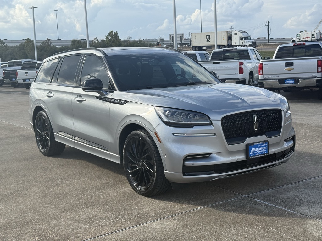 2024 Lincoln Aviator Reserve Silver at Gullo Toyota