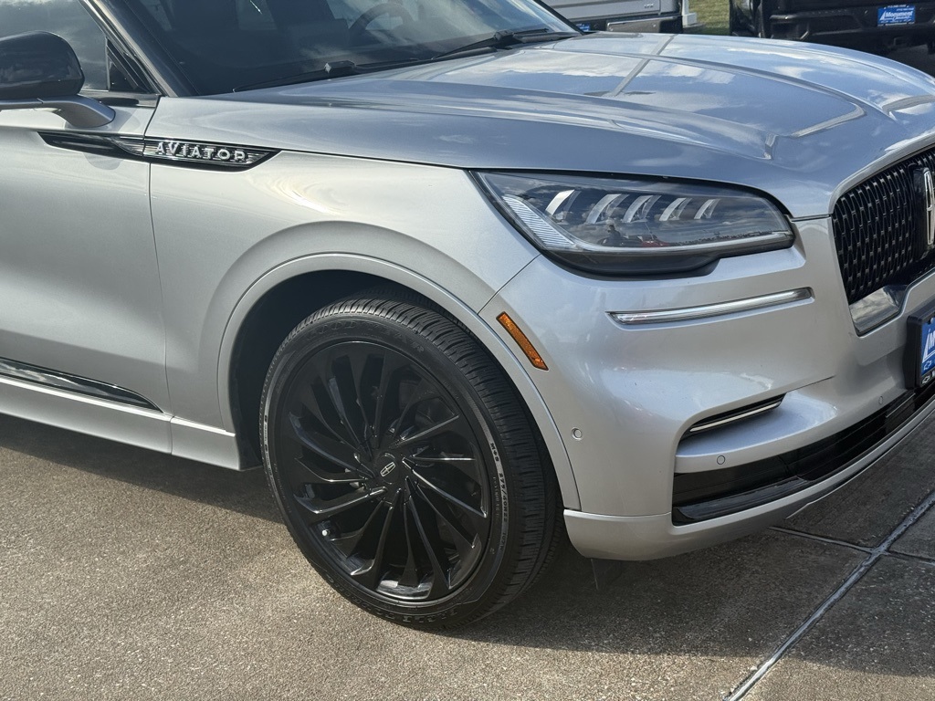 2024 Lincoln Aviator Reserve Silver at Gullo Toyota