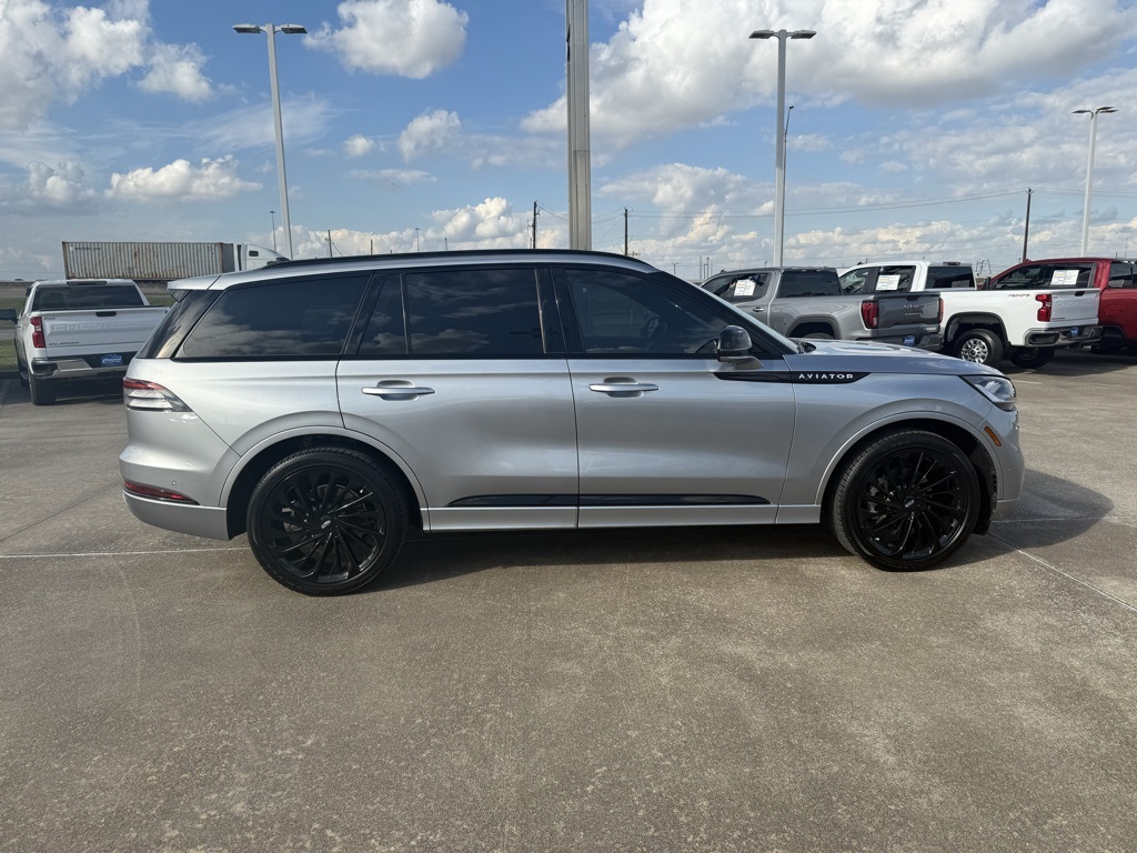 2024 Lincoln Aviator Reserve Silver at Gullo Toyota
