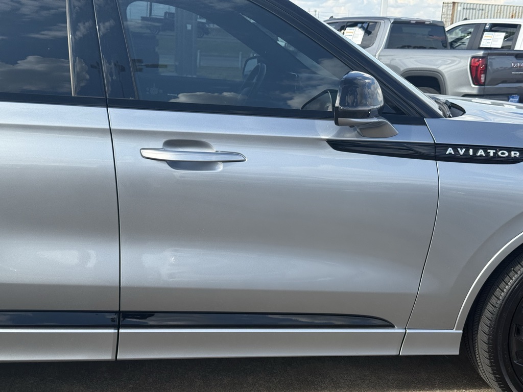 2024 Lincoln Aviator Reserve Silver at Gullo Toyota