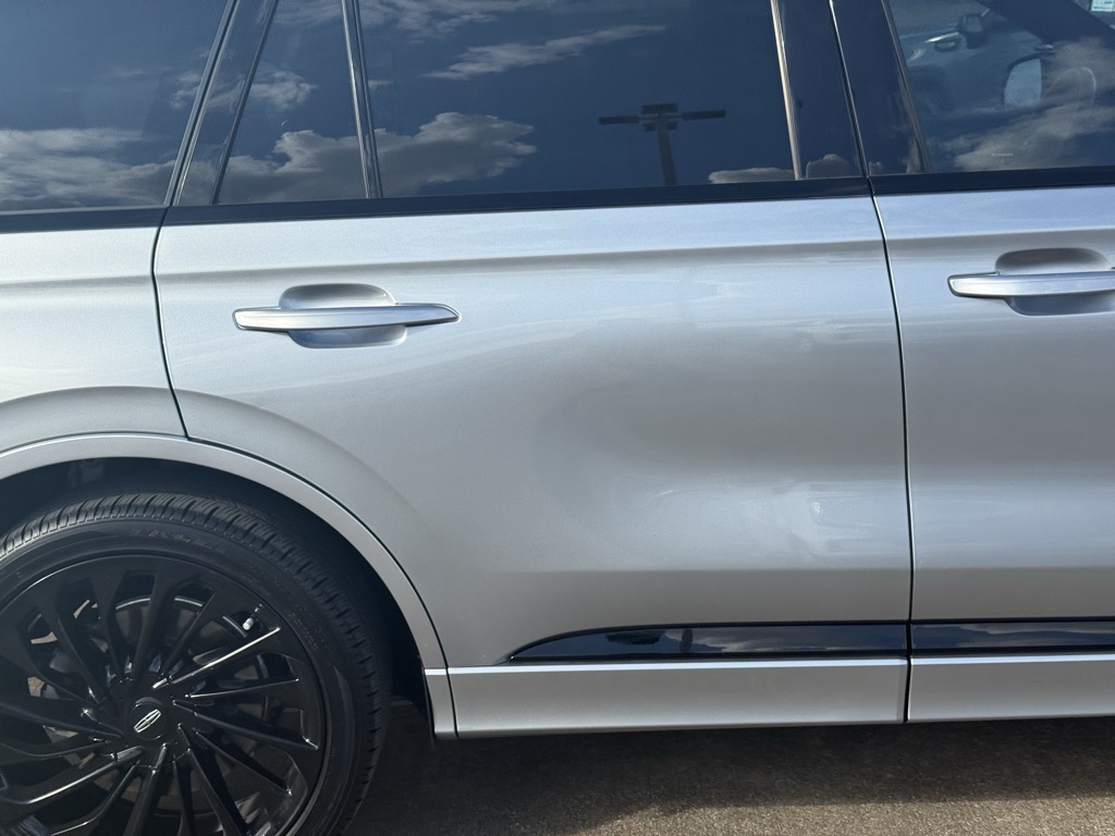 2024 Lincoln Aviator Reserve Silver at Gullo Toyota
