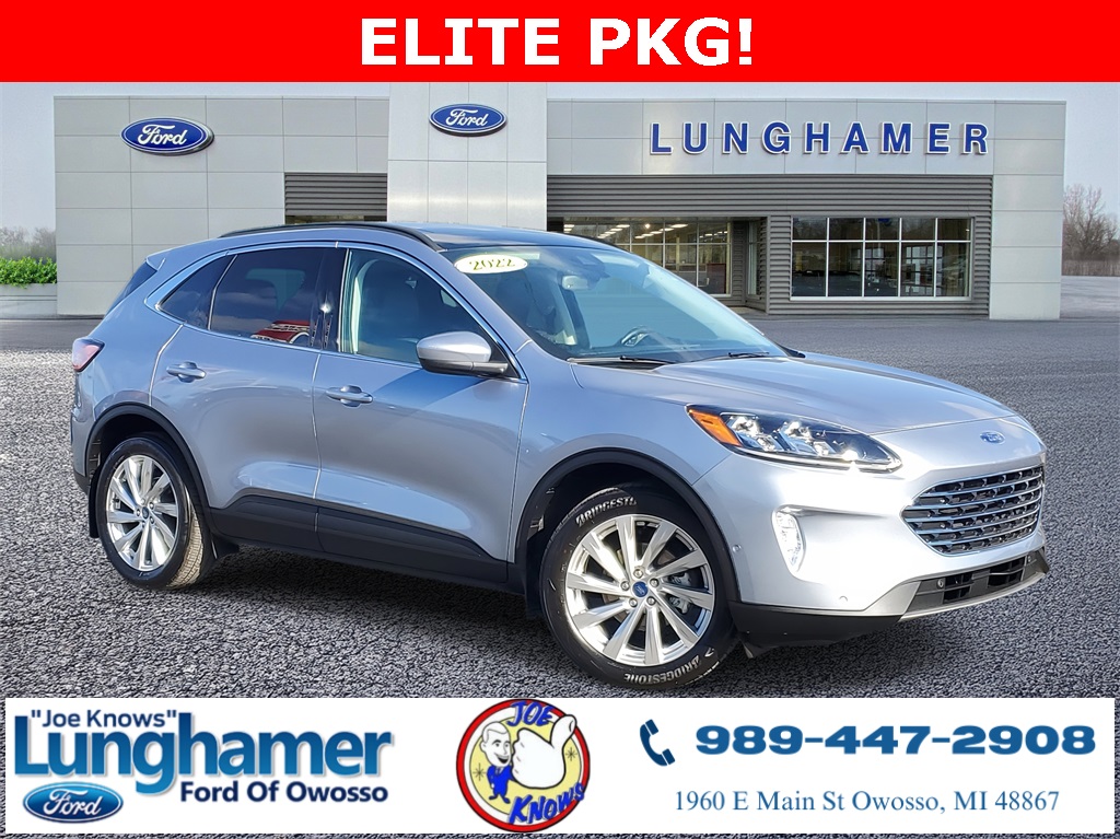 2022 Ford Escape Titanium's photo