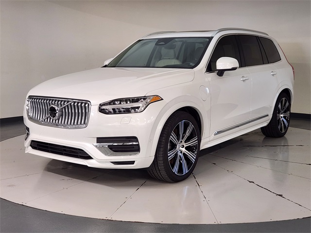 2025 Volvo XC90 Plug-In Hybrid T8 Ultra