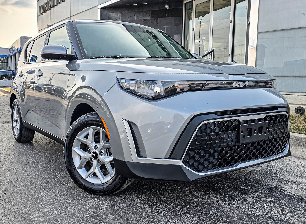 2024 Kia Soul LX FWD