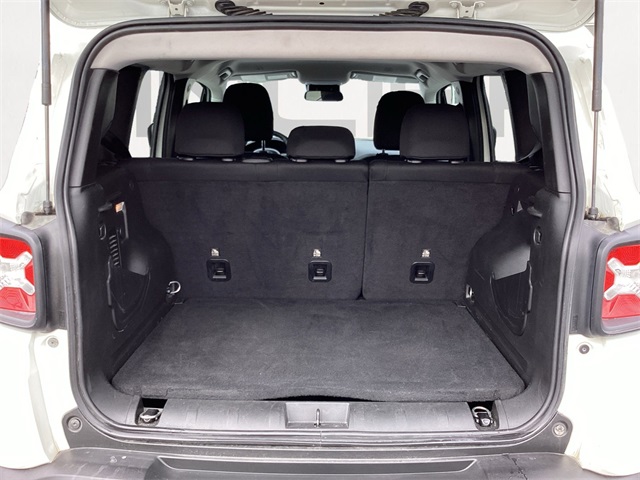 Used Car 2023 Jeep Renegade  Latitude For Sale Under $20,000 In San Antonio, Texas