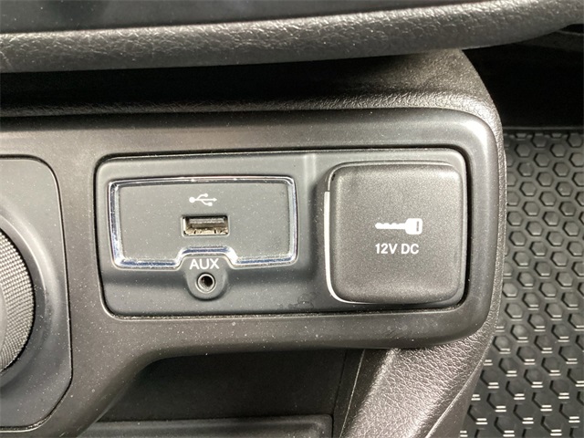 Used Car 2023 Jeep Renegade  Latitude For Sale Under $20,000 In San Antonio, Texas