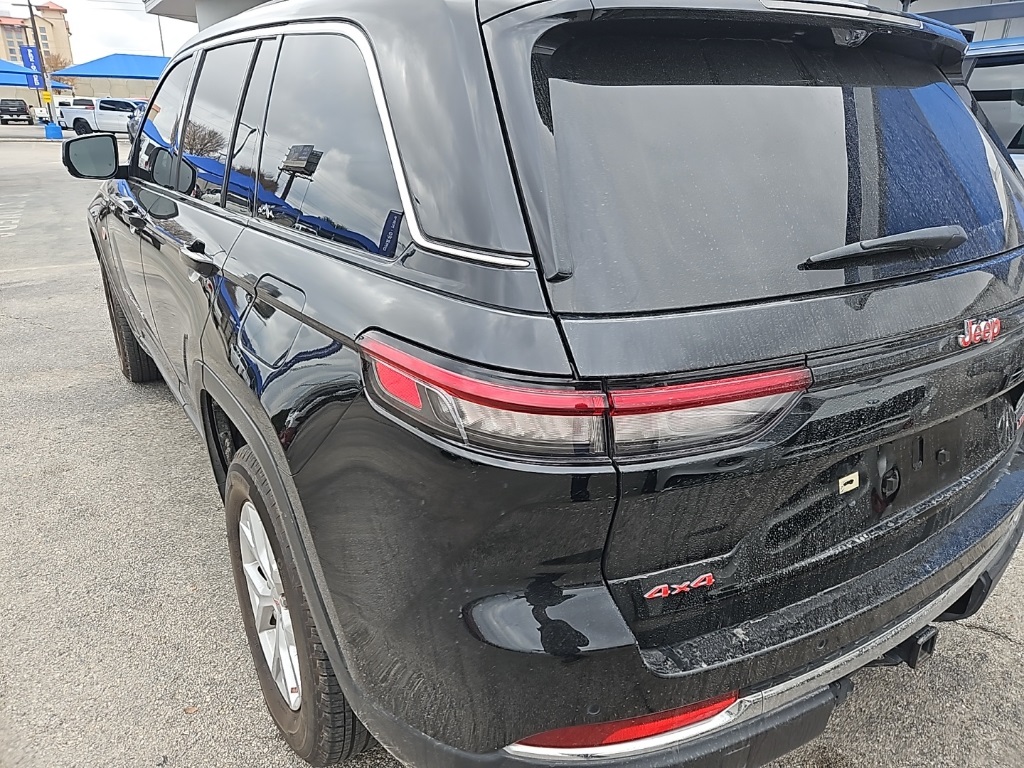Used Car 2023 Jeep Grand Cherokee  Limited For Sale Under $35,000 In San Marcos, Texas