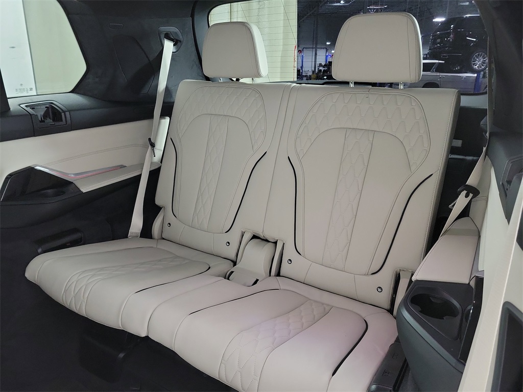 2025 BMW X7 M60i Black at Ultimate Motorsports