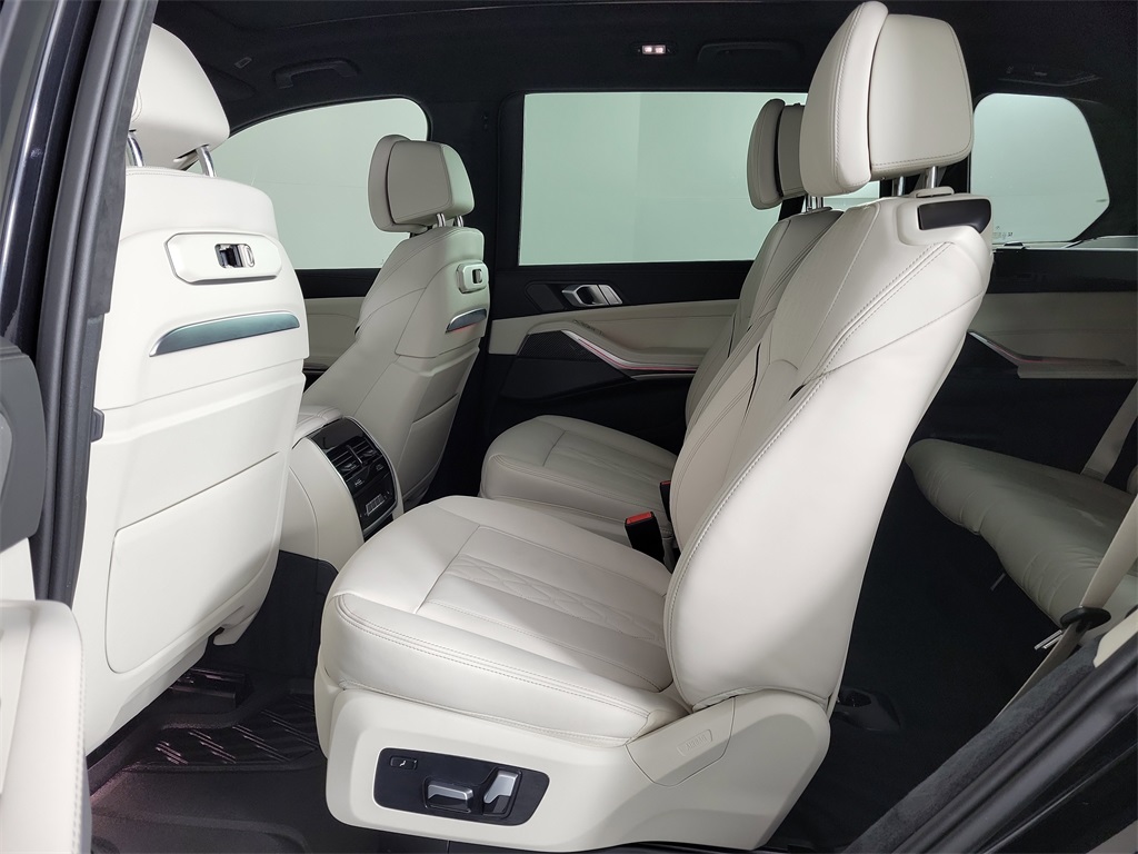 2025 BMW X7 M60i Black at Ultimate Motorsports