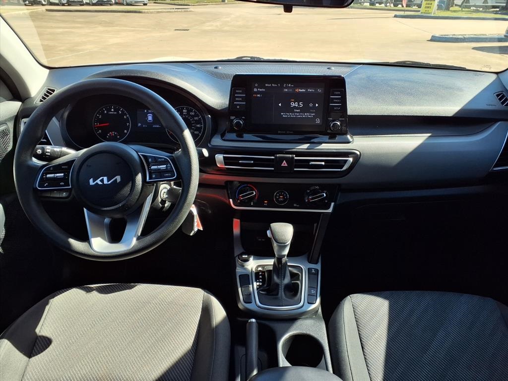 2023 Kia Seltos LX White at Bayshore Chrysler Jeep Dodge Ram