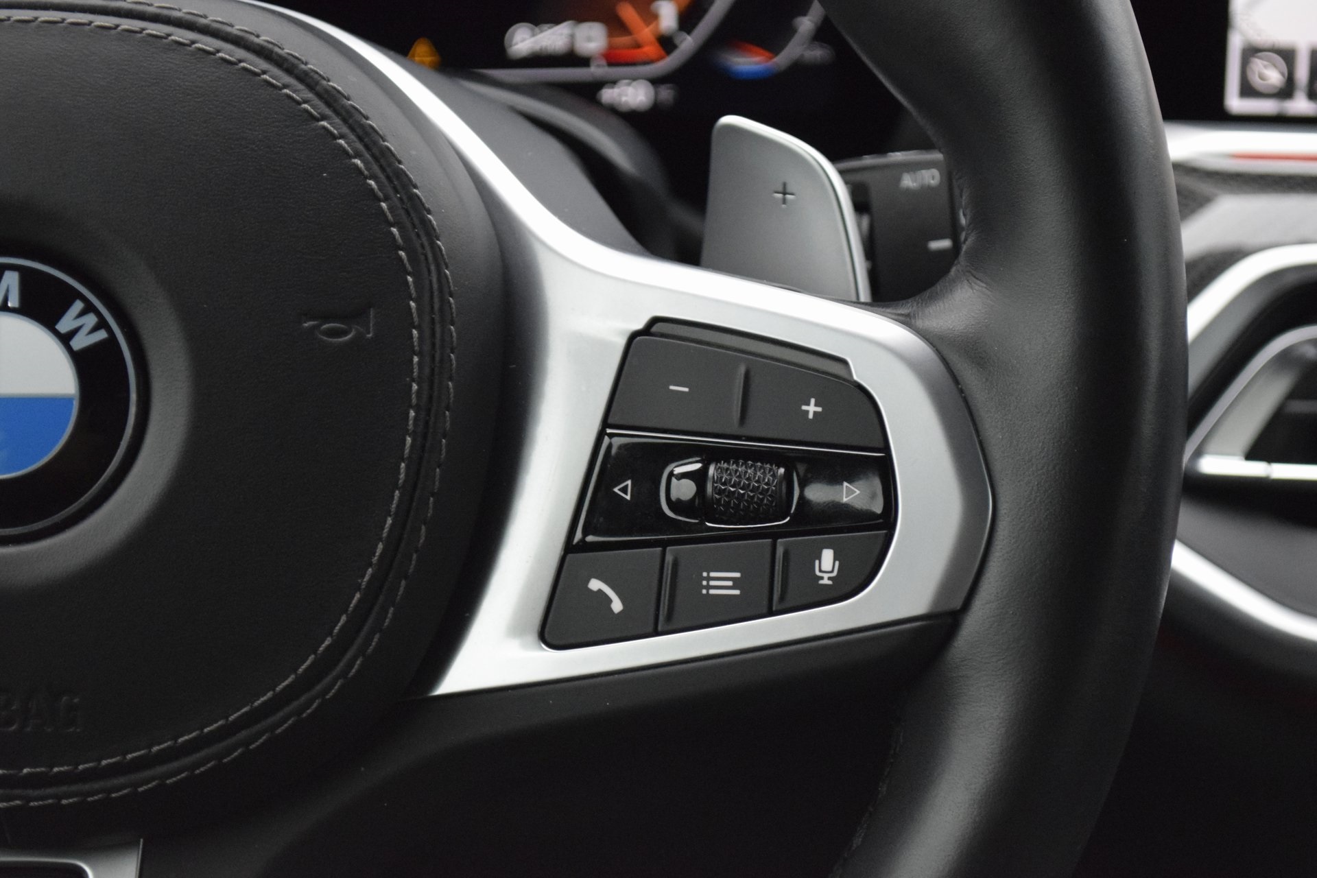 2022 BMW X5 M50i Black at Baytown Hyundai