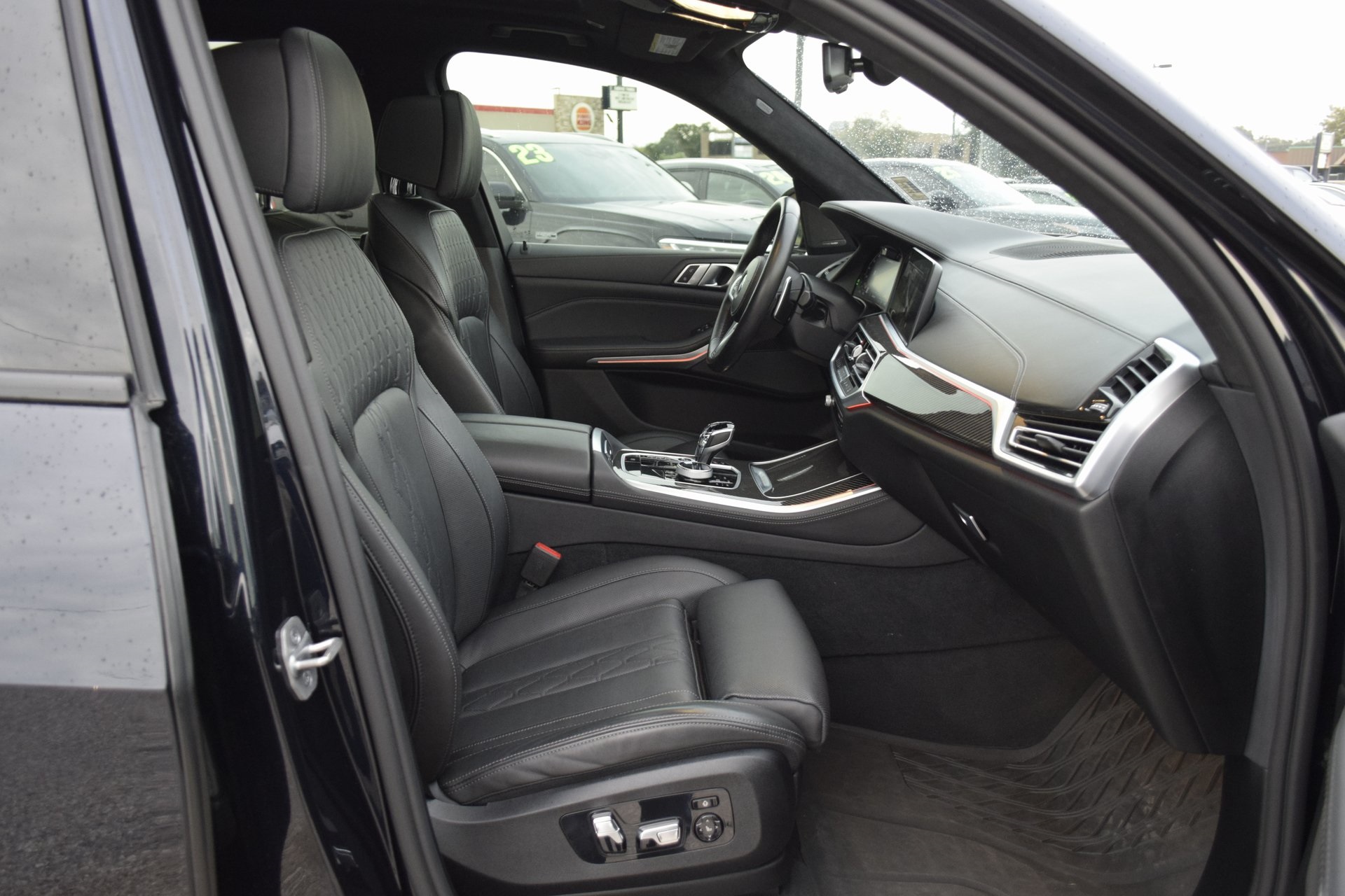 2022 BMW X5 M50i Black at Baytown Hyundai