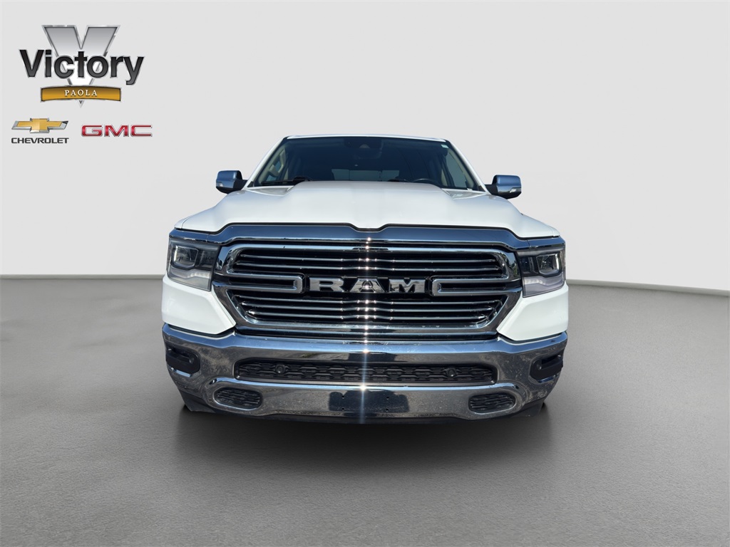 Used 2021 Ram 1500 Laramie with VIN 1C6SRFJT8MN555577 for sale in Kansas City