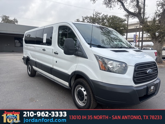 Used Car 2018 Ford Transit-350  Xl For Sale Under $30,000 In San Antonio, Texas