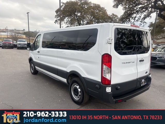 Used Car 2018 Ford Transit-350  Xl For Sale Under $30,000 In San Antonio, Texas