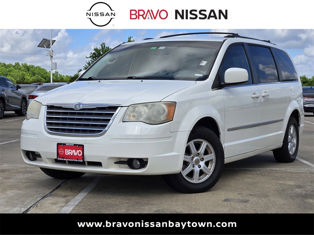 2010 Chrysler Town & Country Touring
