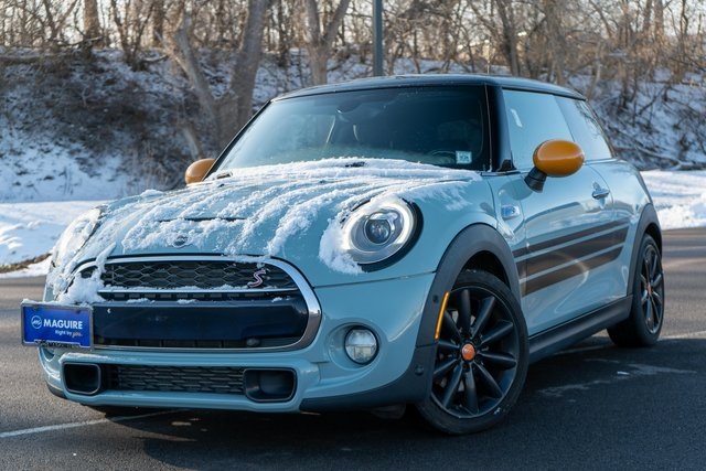 2018 MINI Cooper S 2-Door Hatchback FWD