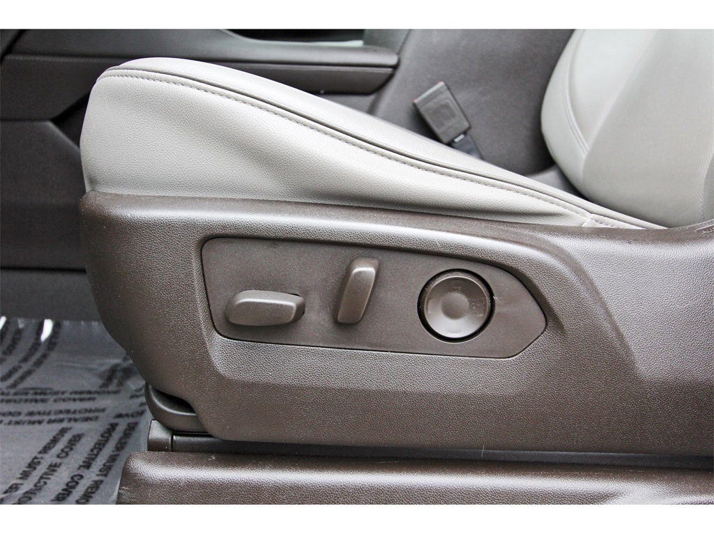 2021 GMC Yukon SLT White at Bayway Cadillac of The Woodlands