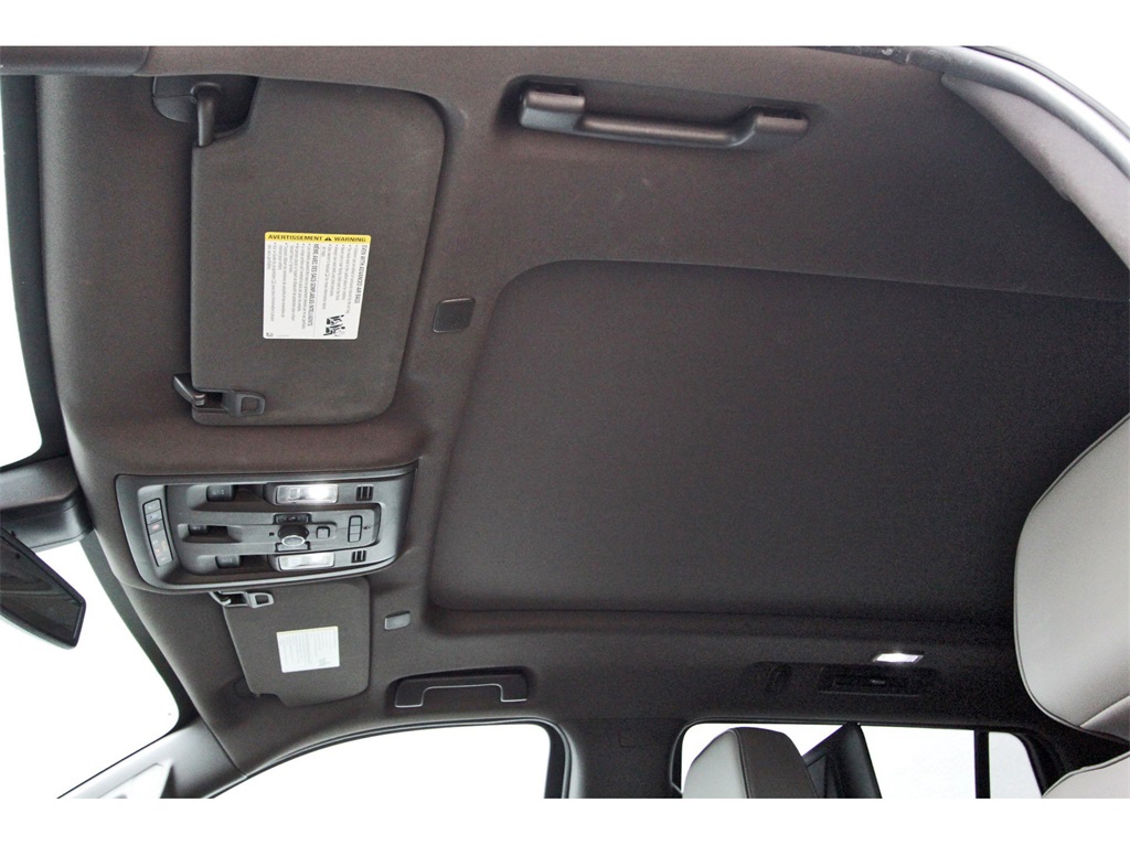 2021 GMC Yukon SLT White at Bayway Cadillac of The Woodlands