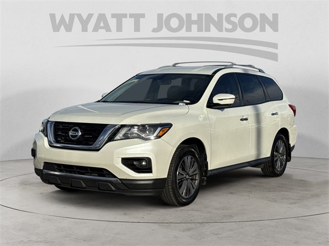 2020 Nissan Pathfinder SL FWD