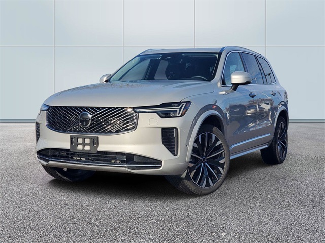 2025 Volvo XC90 B6 Plus Bright Theme 7-Passenger AWD