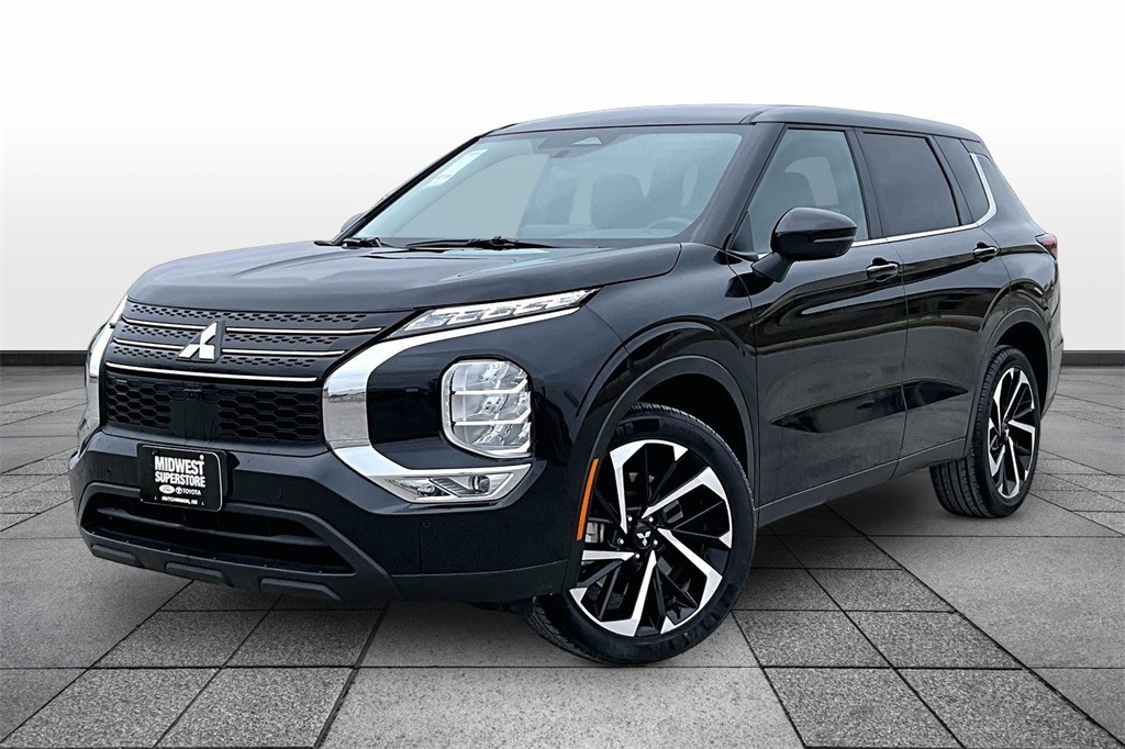 2024 Mitsubishi Outlander SE Black Edition S-AWC