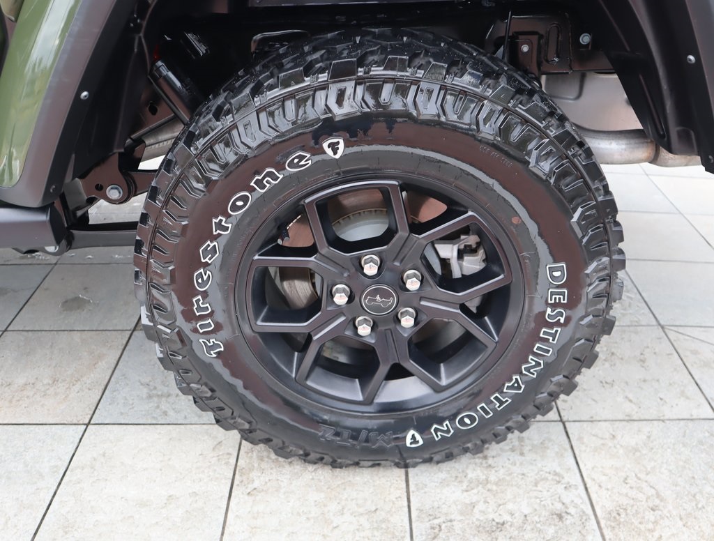 Thumbnail: 2024 Jeep Gladiator - 10