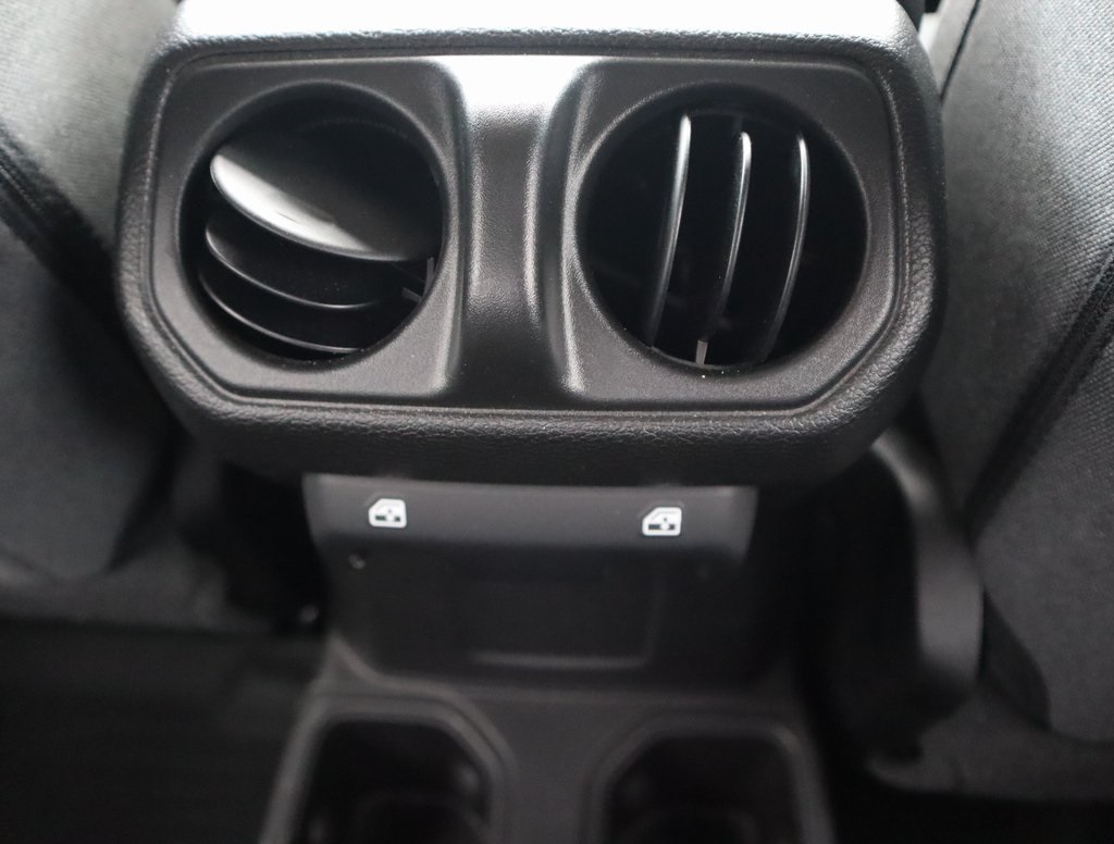 Thumbnail: 2024 Jeep Gladiator - 22