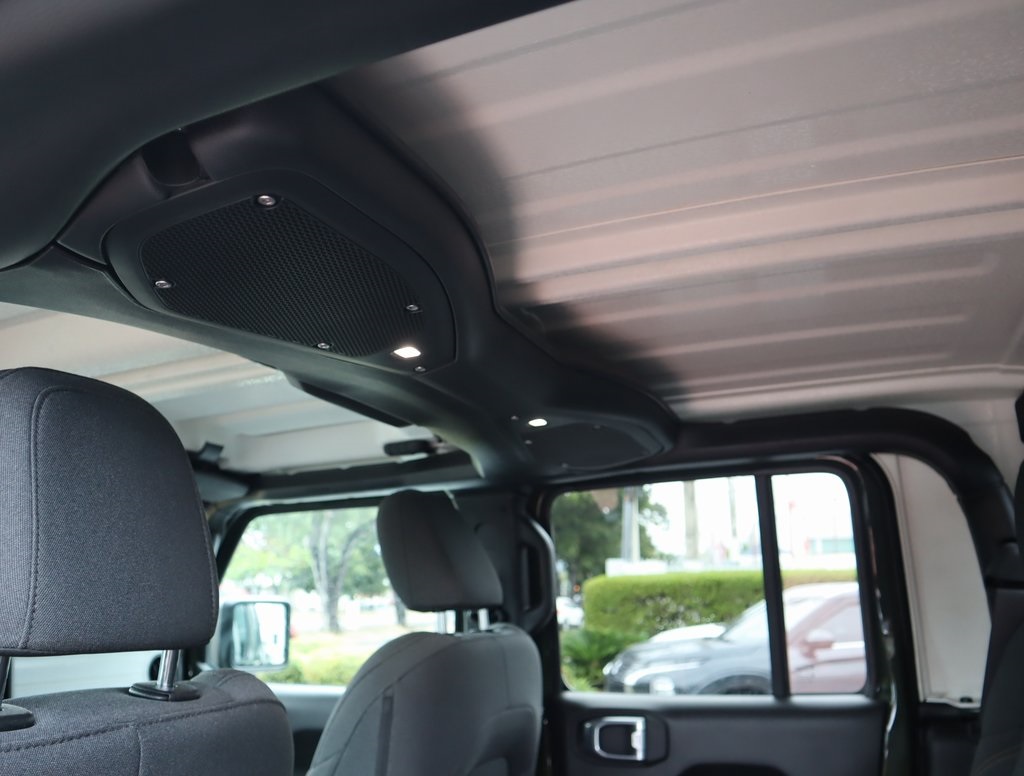 Thumbnail: 2024 Jeep Gladiator - 25