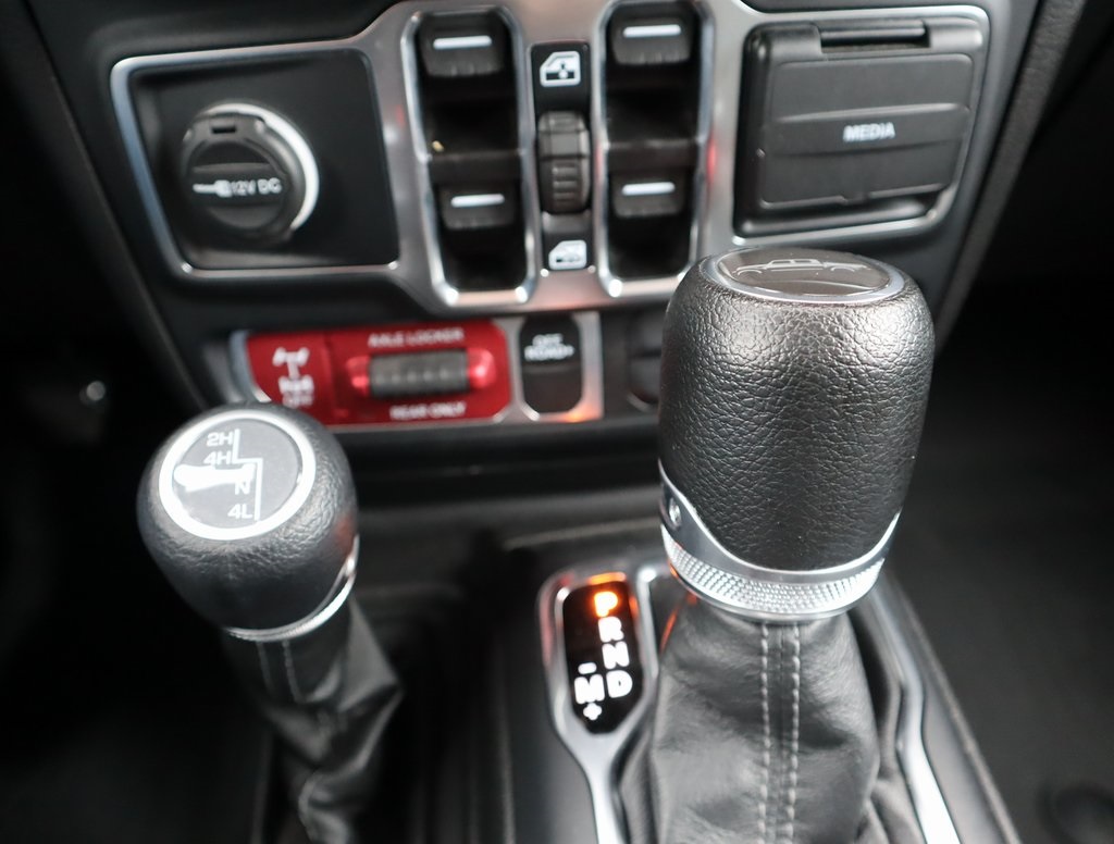 Thumbnail: 2024 Jeep Gladiator - 28