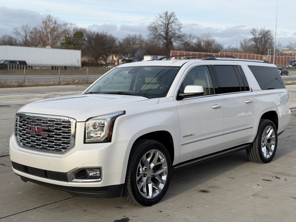 2020 GMC Yukon XL Denali's photo