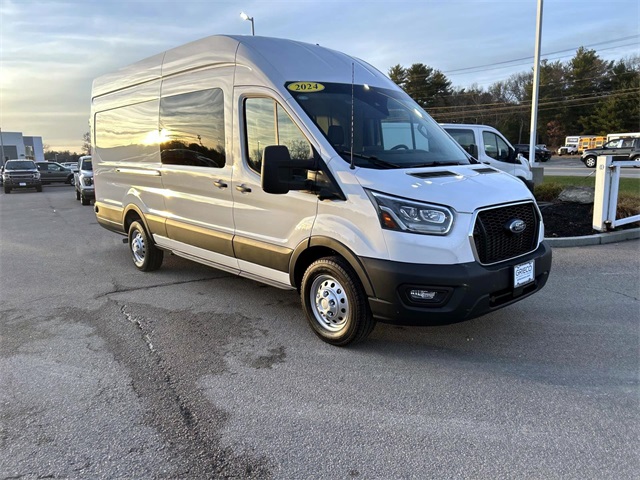 2024 Ford Transit Van Base's photo