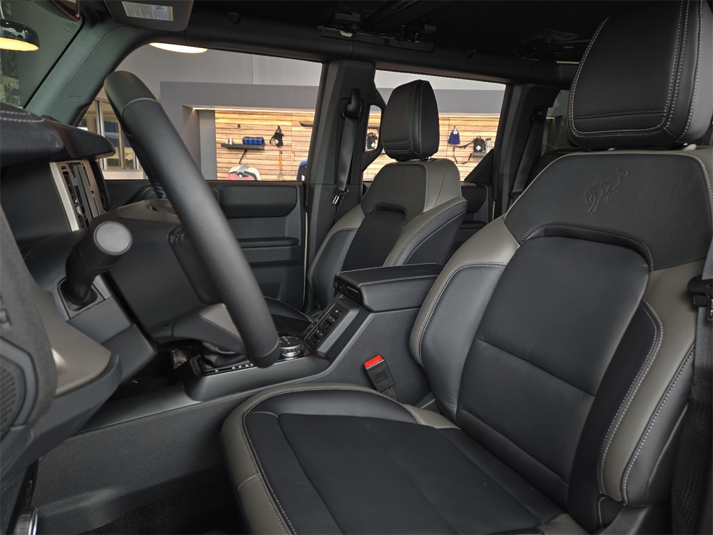 New 2025 Ford Bronco For Sale in Farmington, AR