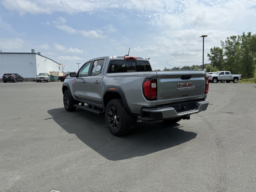 2023 GMC Canyon