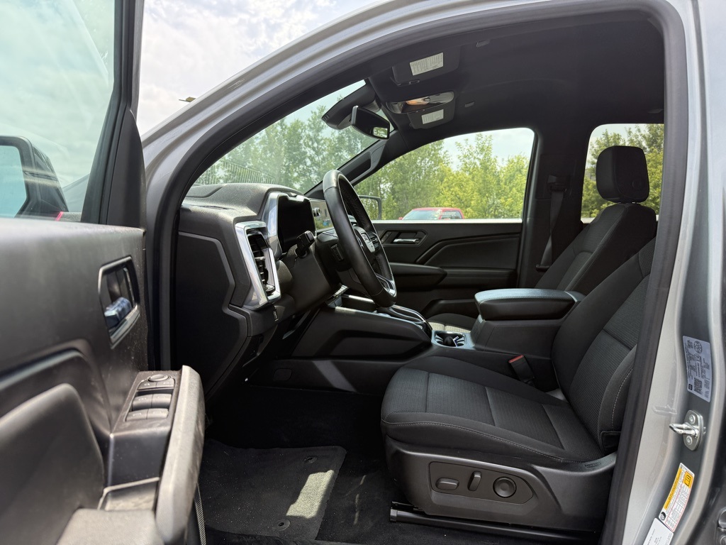 2023 GMC Canyon