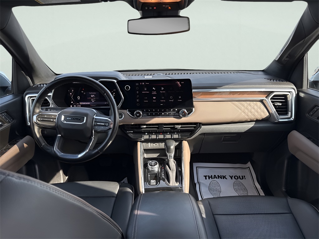 2023 GMC Canyon