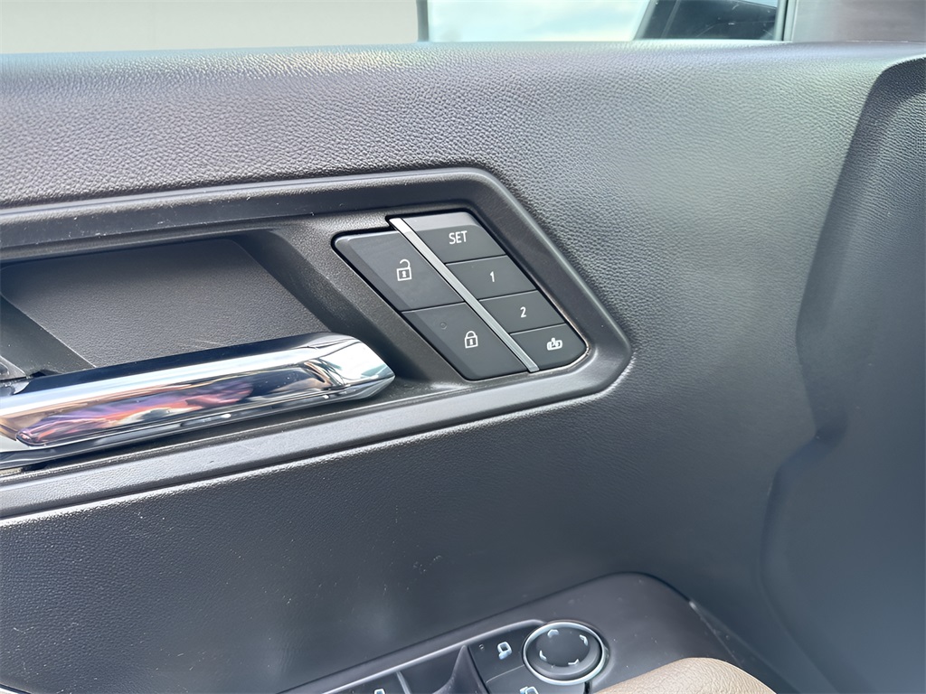 2023 GMC Canyon