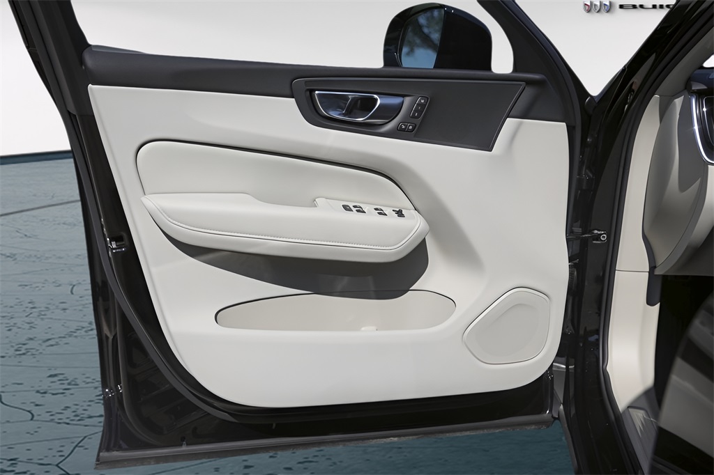 Used Car 2025 Volvo Xc60  B5 Core For Sale Under $50,000 In Austin, Texas