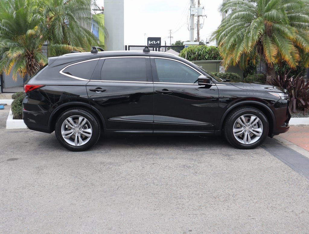 Thumbnail: 2022 Acura MDX - 2