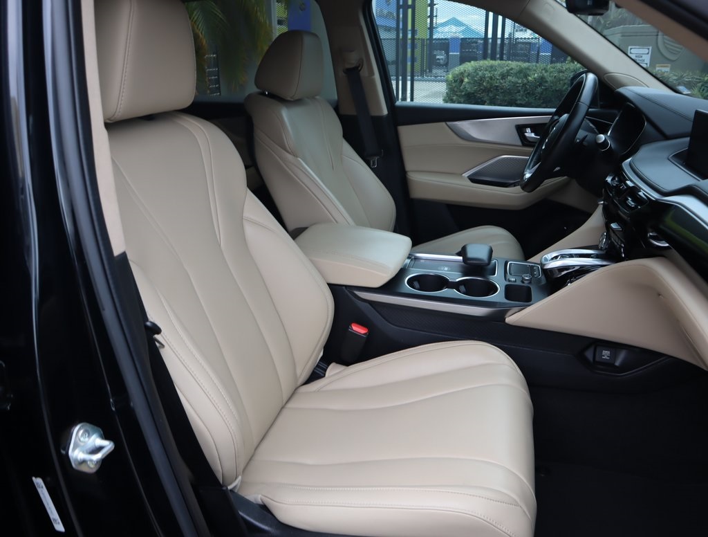 Thumbnail: 2022 Acura MDX - 8