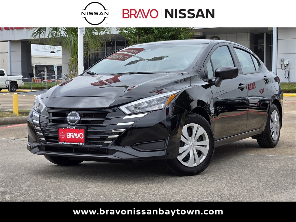 2025 Nissan Versa 1.6 S