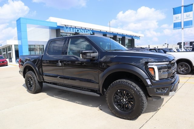 2025 Ford F-150 Raptor SuperCrew 4WD